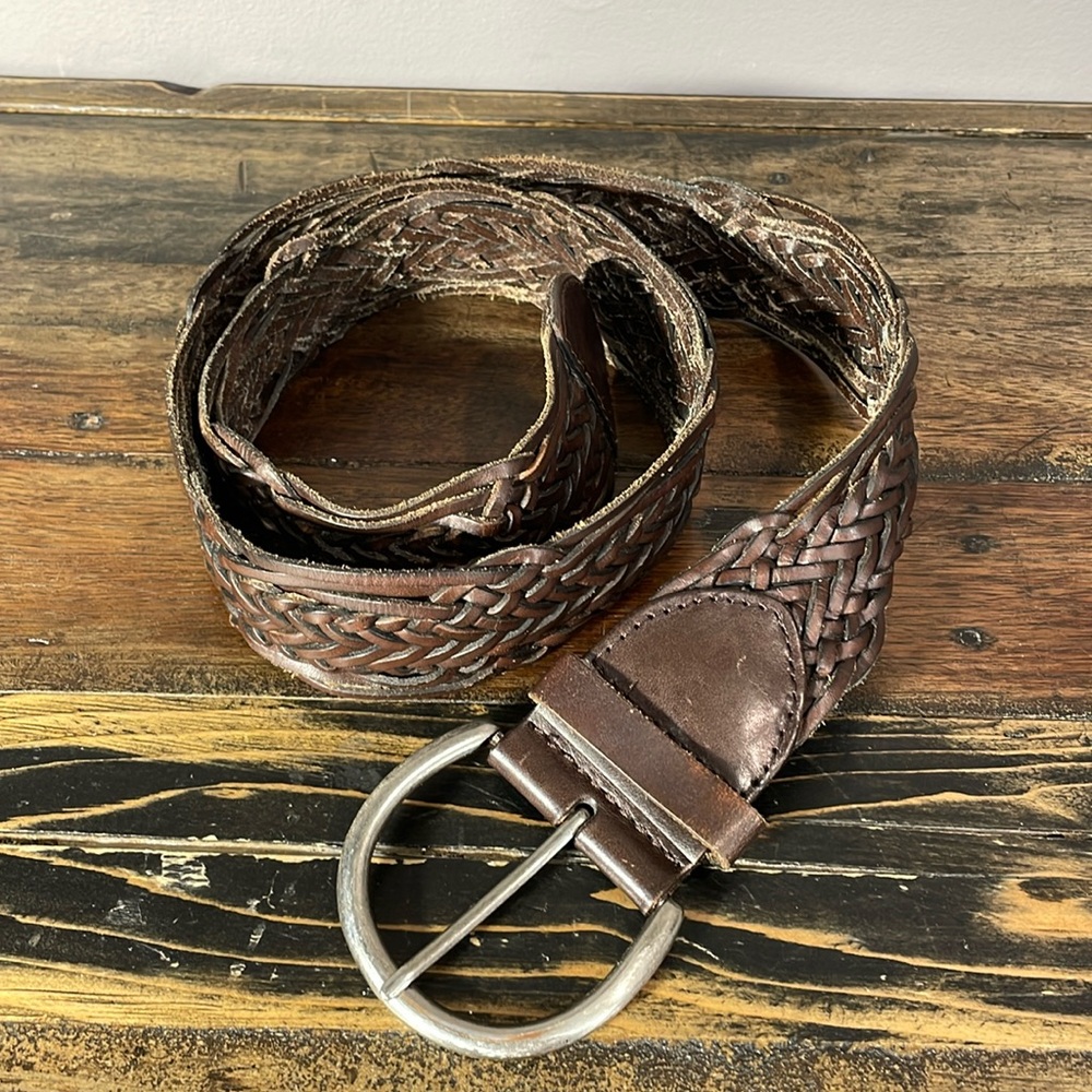 American Eagle wide herringbone brown leather belt with silver tone buckle 41”